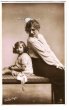 画像1: イギリス女優グラディス・クーパーと娘ジョアン (1)