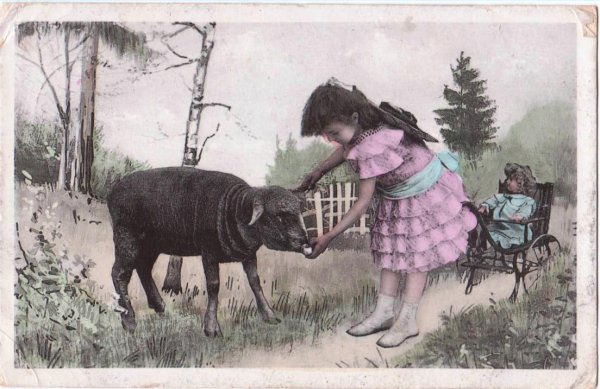 画像1: 羊とお人形と女の子 (1)