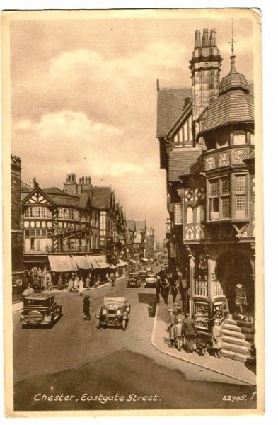 画像1: イギリス　チェスター　Chester Eastgate street (1)