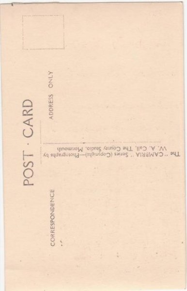 画像2: イギリス　ウサギと犬のガーゴイル？ (2)