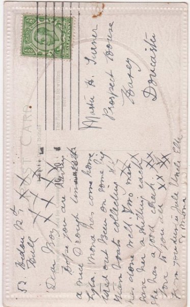 画像2: 金魚を見つめる猫 (2)