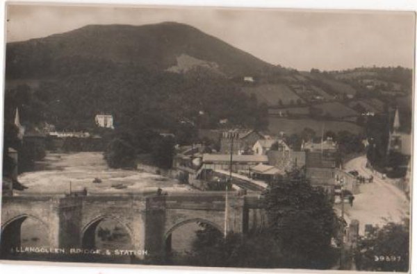 画像1: イギリス ウェールズ　Llangollen bridge station 橋と鉄道駅 (1)
