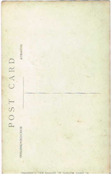 画像2: 肖像写真　絵本と女の子 (2)