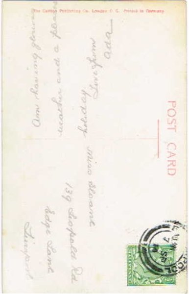 画像2: お人形で遊ぶ子どもたち (2)