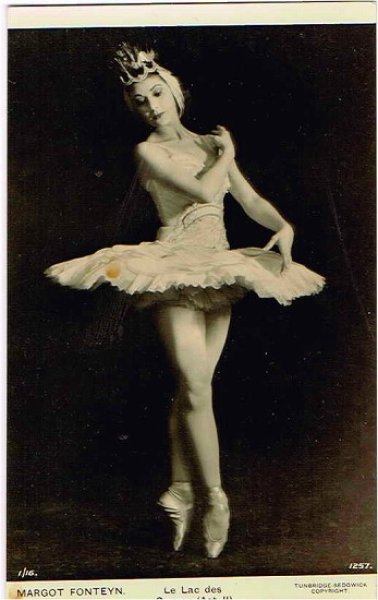 画像1: バレリーナ Margot Fonteyn マーゴ・フォンテイン "Lac Des Cygnes"　白鳥の湖 (1)