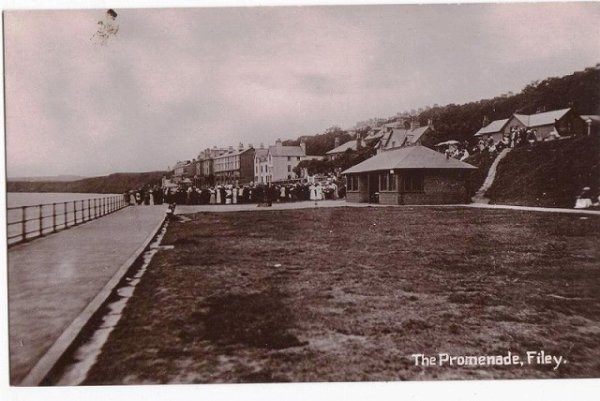 画像1: イギリス　ヨークシャー地方の小さな海辺の街　Filey (1)