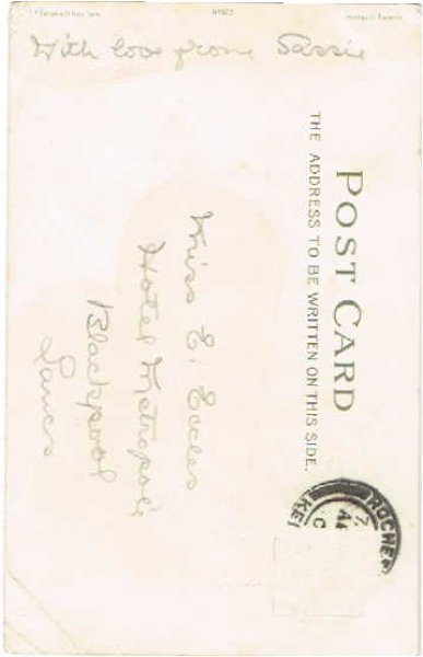 画像2: イースター 水面を見つめるウサギ (2)