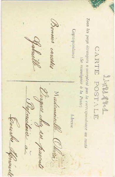 画像2: 十字架 祈る女の子 (2)