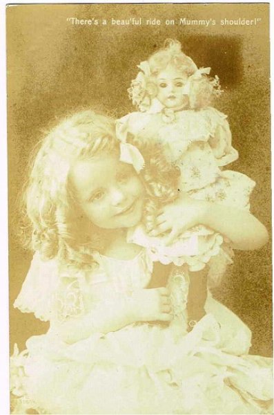画像1: お人形さんと女の子  (1)