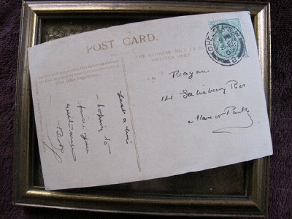 画像2: ウサギさんに干し草を与える兄妹 1905年 (2)