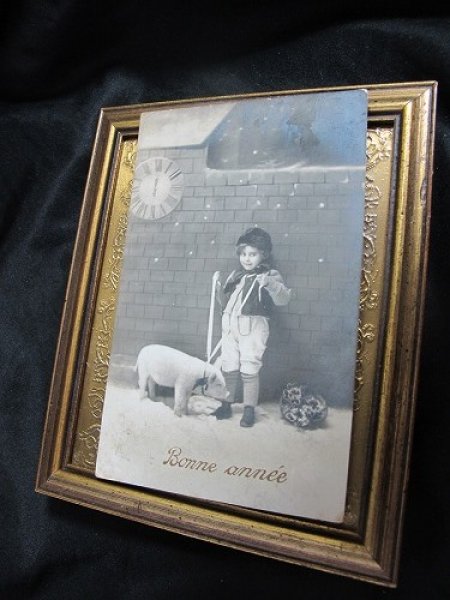 画像2: Postcard  男の子と豚さんと四つ葉クローバー 1914年 (2)