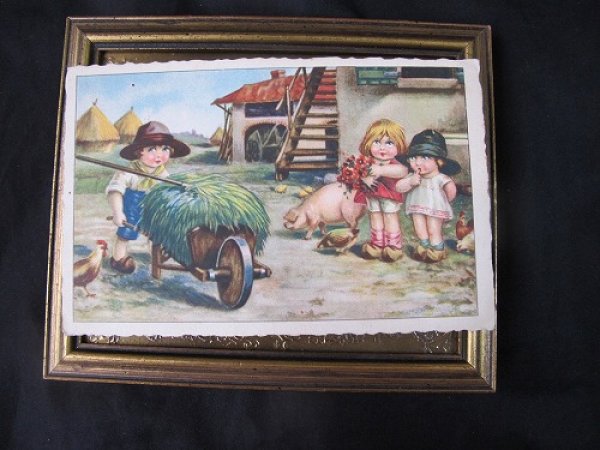 画像2: Postcard  小さな子どもと豚さん (2)