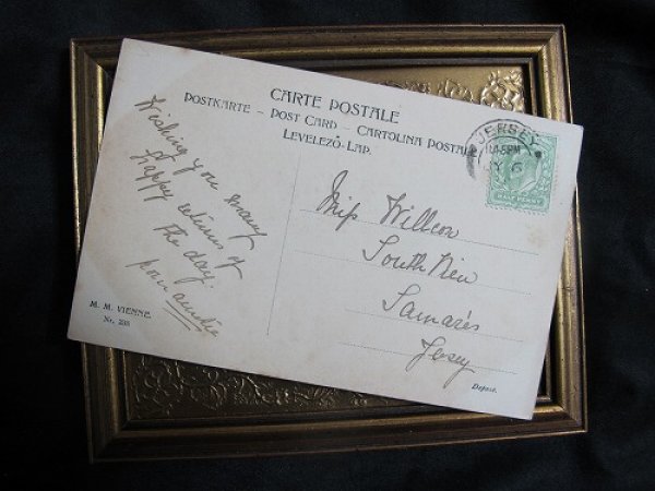 画像3: Postcard  スパニエル犬と女の子　M.M.VIENNE  (3)