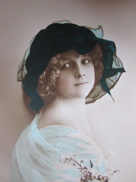 画像2: Postcard  女の子 1914年 (2)