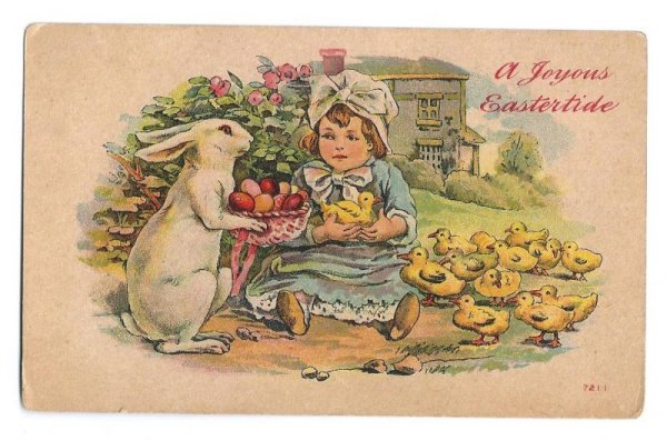 画像1: Postcard  Easter 女の子に卵を差し出すウサギさんとヒヨコ (1)