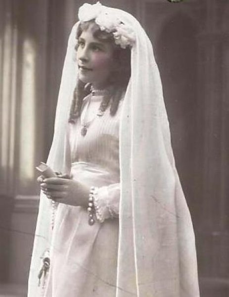 画像2: Postcard 初聖体の少女   (2)