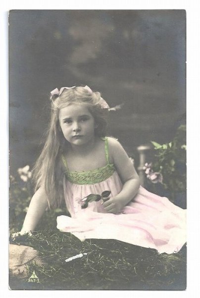画像1: Postcard　ピンク色のドレスの女の子　1907年　 (1)