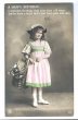 画像1: Postcard  バスケットを持つ女の子　1911年　 (1)