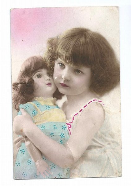画像1: Postcard　お人形と女の子　フランス　 (1)