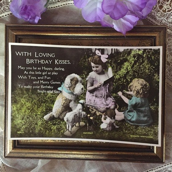 画像2: Postcard お人形さんとぬいぐるみと一緒に遊ぶ女の子 イギリス1927年 (2)