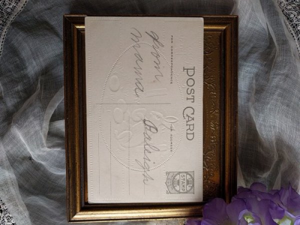 画像2: Postcard イースターエッグを運ぶウサギさん (2)