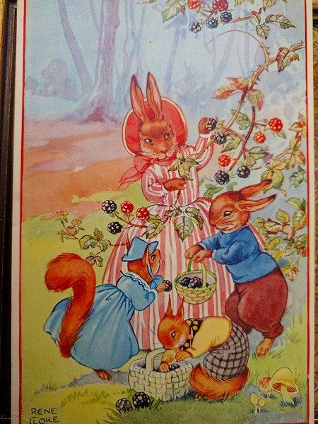 画像2: Postcard ブラックベリーを摘むウサギさんとリスさん Rene Cloke  (2)