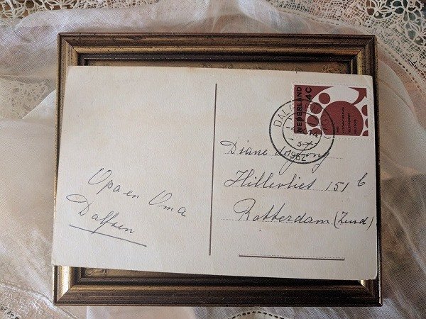 画像2: Postcard  リスと子どもたち 1962年 (2)