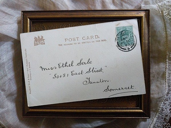 画像2: Postcard　 鳩とレディ　1903年 (2)