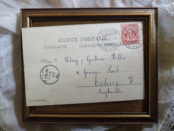 画像2: Postcard お人形さんと2人の女の子 M.M. VIENNE 1902年 (2)