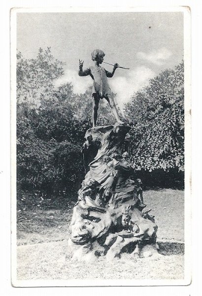 画像1: Postcard  　写真　ケンジントンガーデン　ピーターパン像 1933年 (1)