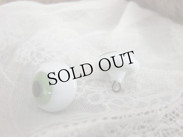 画像2: Antique Glass Eye　アンティーク　ジャーマングラスアイ　緑　ドイツ製　ポンチ目　グーグリー　グリーン　18mm　（1組・2個セット） (2)