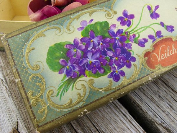 画像8: Vintage Box  アンティーク　スミレの紙箱とコサージュ　 (8)
