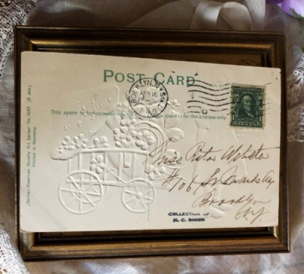 画像2: Postcard 　Easter　イースター　大きなキノコを運ぶ女の子　1908年 (2)