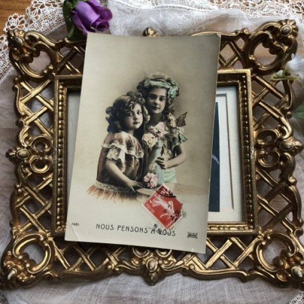 画像2: Postcard 蝶々と2人の女の子 フランス (2)