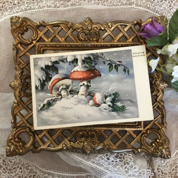 画像2: Postcard  雪景色のキノコ (2)