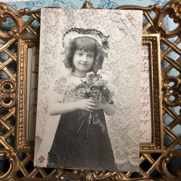 画像2: Postcard 花束と女の子 レース フランス1904年 (2)