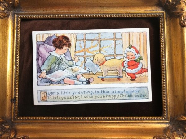 画像2: Postcard クリスマス プレゼントを運んできた小さなサンタさん 犬 未使用 (2)
