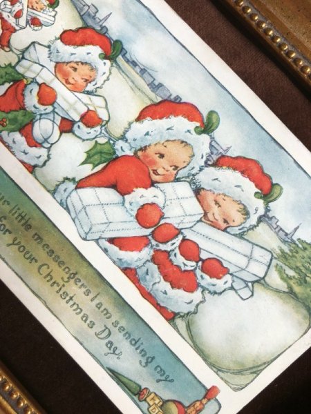 画像3: Postcard クリスマス プレゼントを運んできた小さなサンタさん 1918年 (3)