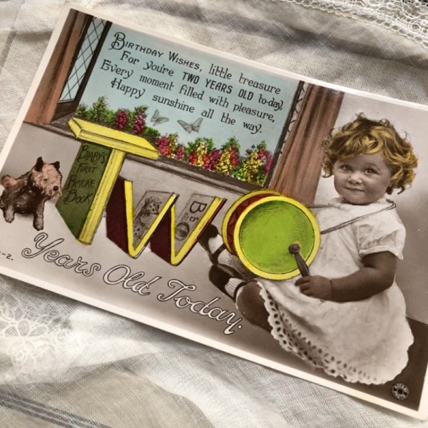 画像2: Postcard ドラムと女の子 犬のぬいぐるみ イギリス (2)