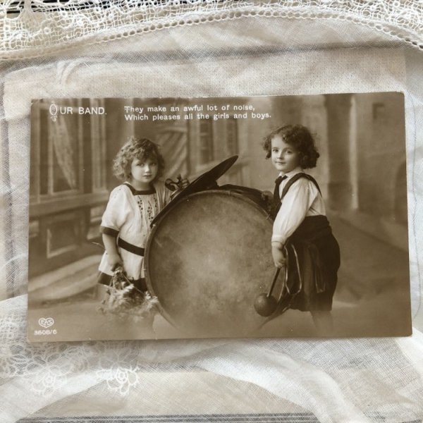 画像2: Postcard 大太鼓とシンバルンと子どもたち イギリス1913年 楽器 (2)