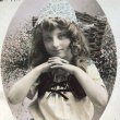 画像1: Postcard　お花籠と女の子　フランス1910年 (1)