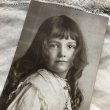 画像1: Postcard　髪の長い女の子　1915年 (1)