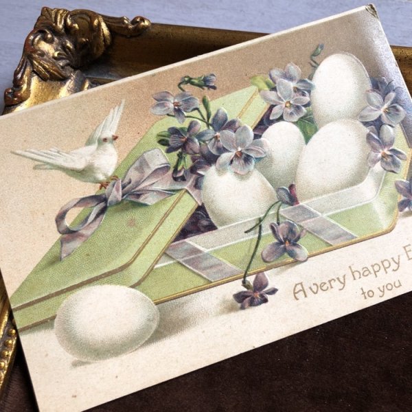 画像1: Postcard  　イースター　スミレのお花と卵と白鳩　缶　Ellen Clapsaddle ? (1)