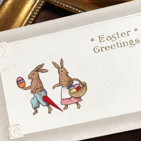 画像1: Postcard 　イースター　卵をもってお出かけするウサギさん　 (1)
