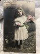 画像3: Postcard 　イースター　卵とお花を持つ白いドレスの女の子　写真　1905年 (3)