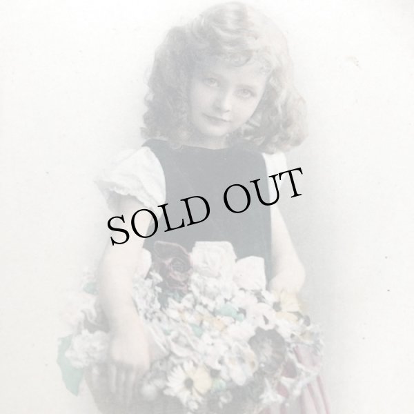 画像1: Postcard　花籠を持つ女の子　イギリス1911年 (1)