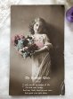 画像2: Postcard 　お花籠と女の子　イギリス1915年 (2)