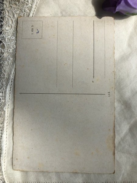 画像3: Postcard 　大きなカバンと女の子　写真　　 (3)