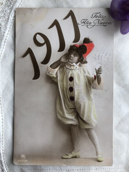 画像3: Postcard  New Year 新年祝い 新年を告げる道化師さん 写真 キューバ1910年 (3)
