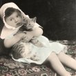 画像1: Postcard 　トラ猫と女の子　フランス1906年 (1)